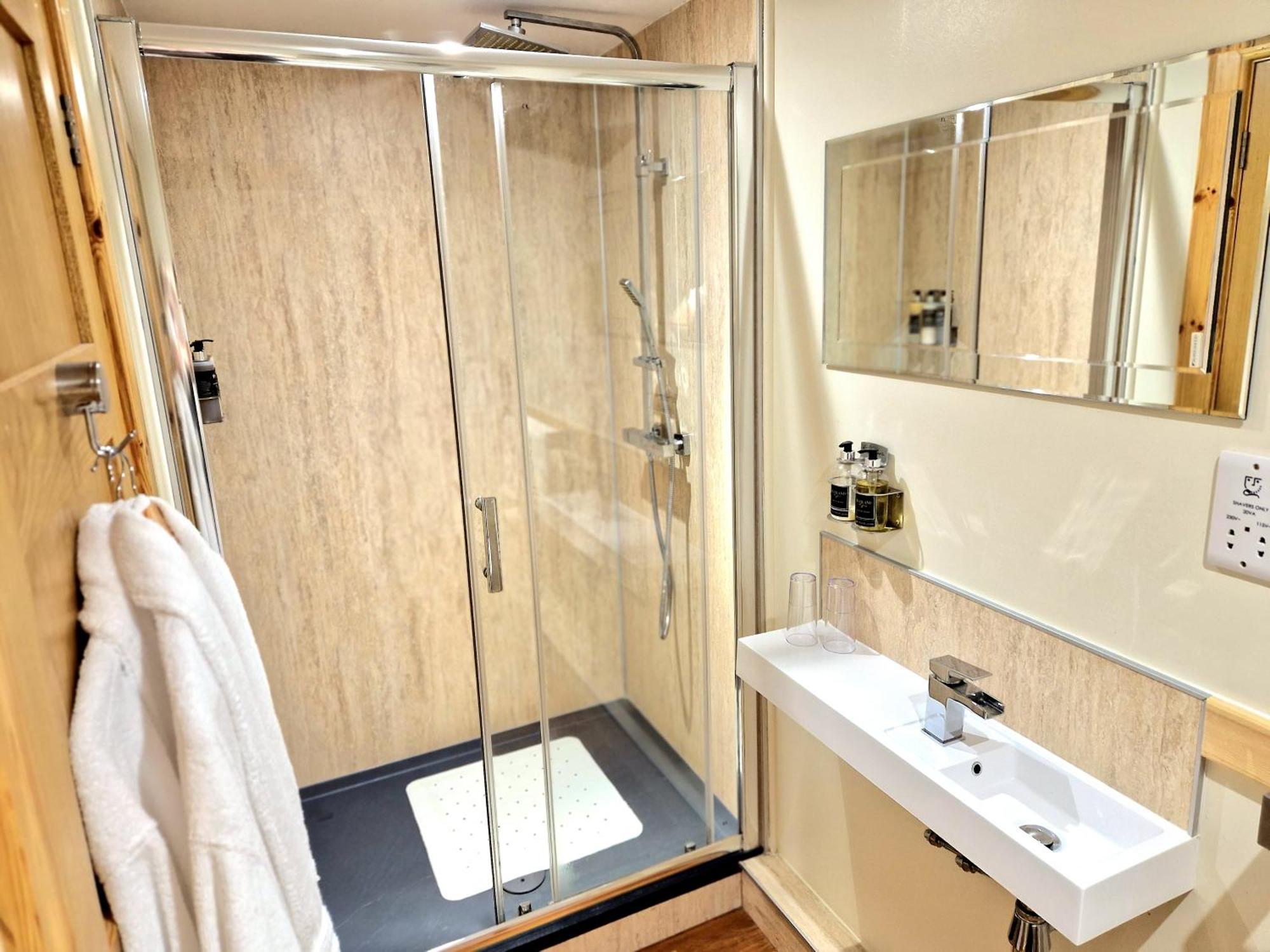 Вилла The Annex At Borlum House Reay Экстерьер фото